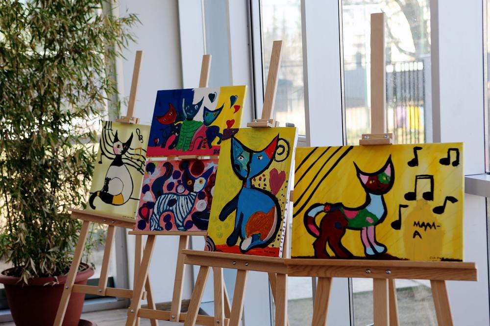 art gallery-96940feb39c7416fa564f5d805dc15ac.jpg art gallery